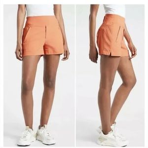 Athleta Womens Trekkie North Short, Dusty Apricot